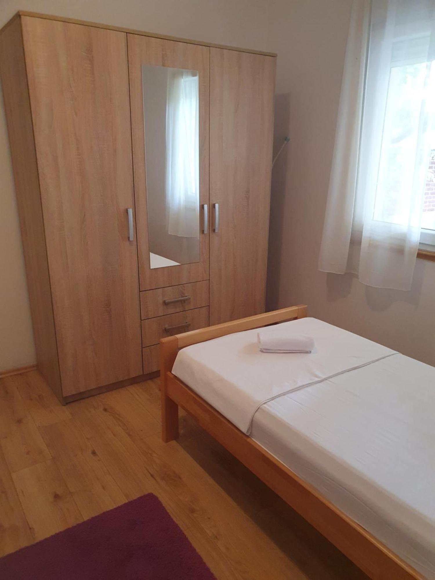 Apartment Gloria Каштела Экстерьер фото